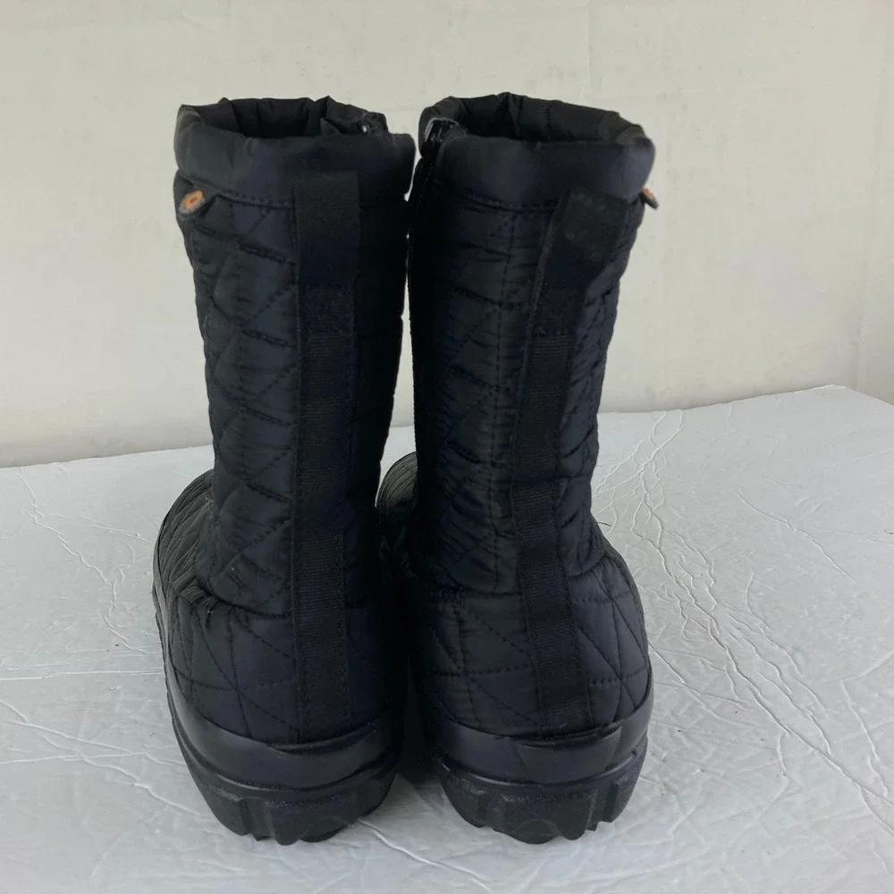 Bogs Snowday II Mid Women sz 10 Black Waterproof Quilted Snow Boots Gorpcore